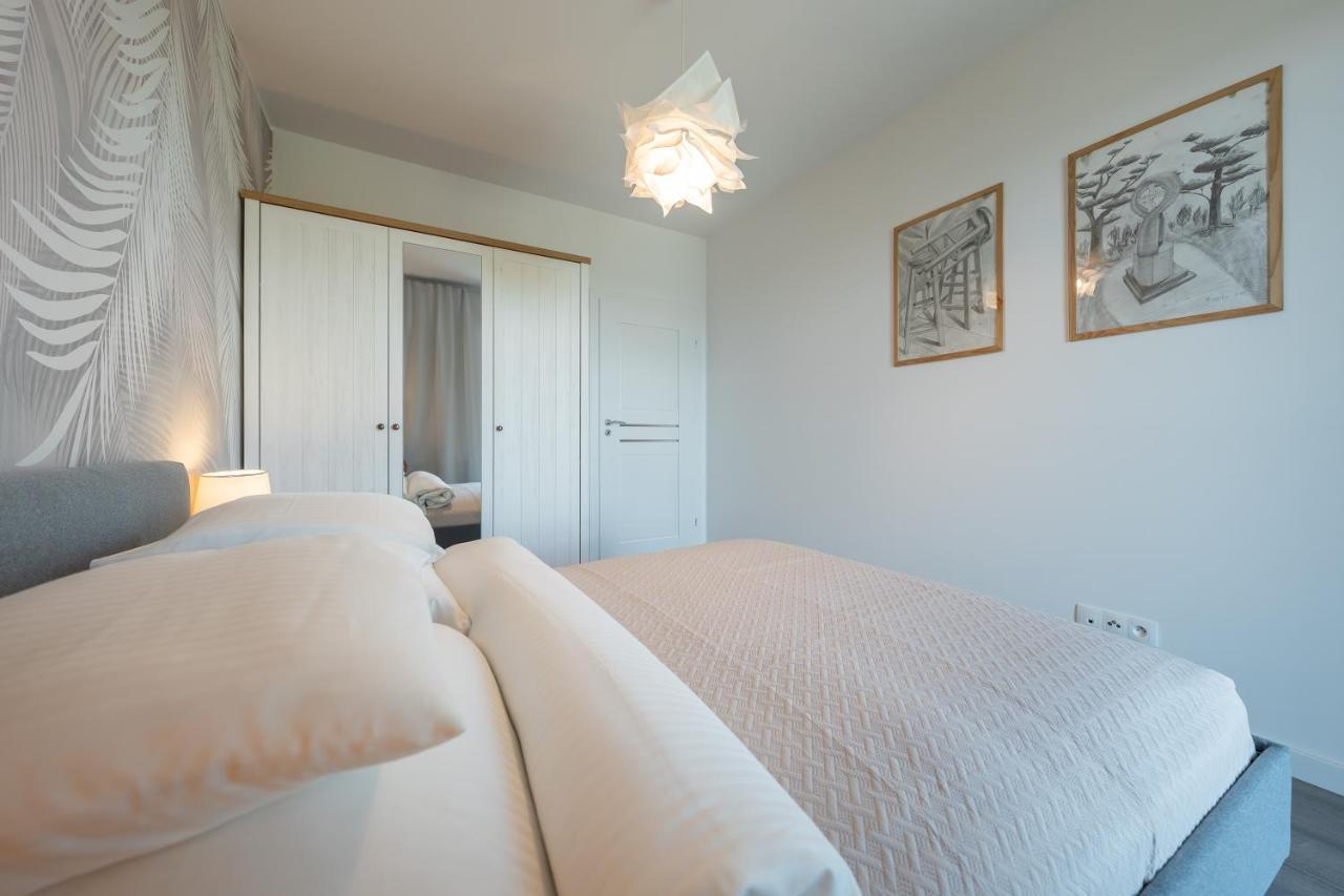Apartamenty Tespis - Francuska Atal Park II Katovice Exteriér fotografie