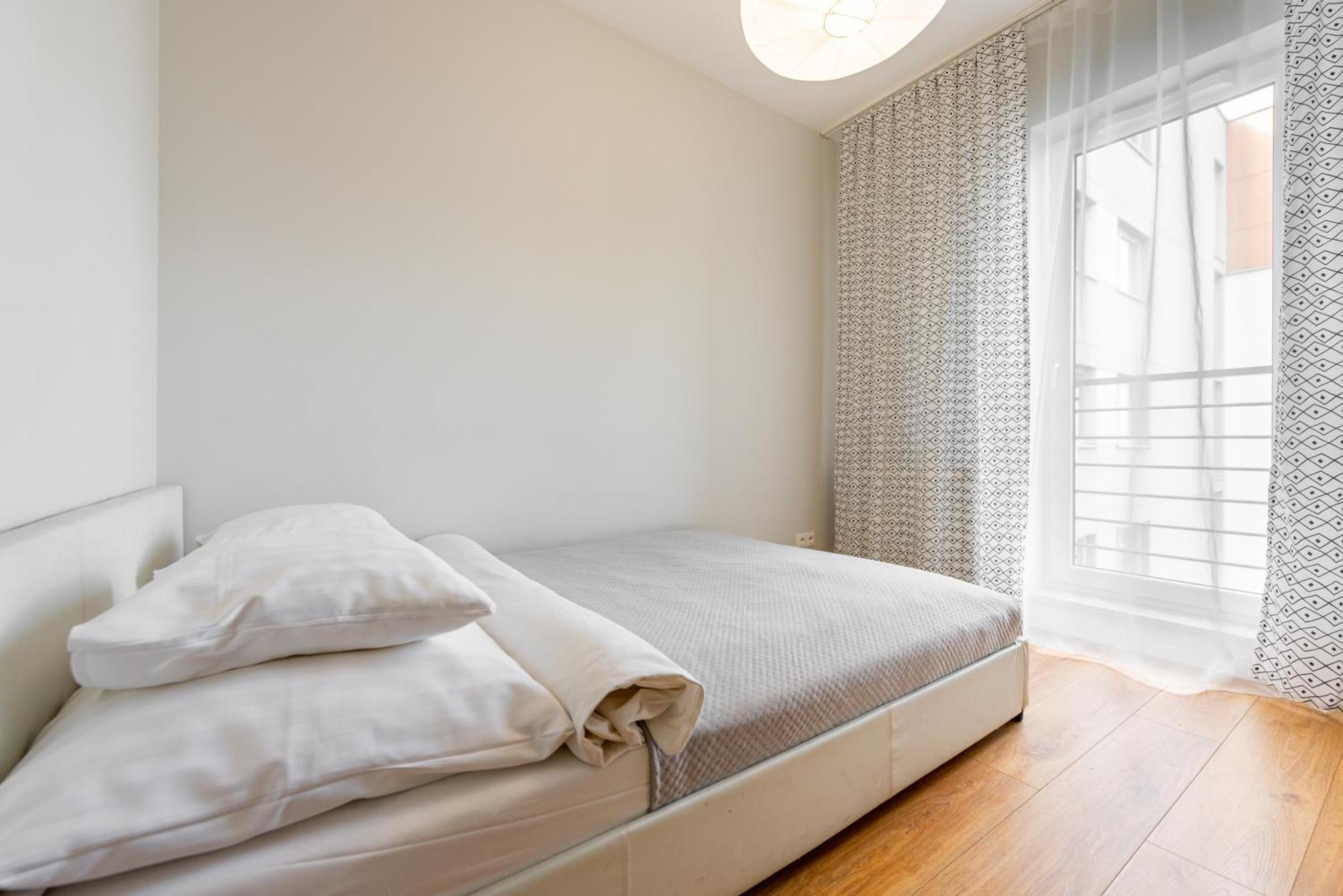 Apartamenty Tespis - Francuska Atal Park II Katovice Exteriér fotografie