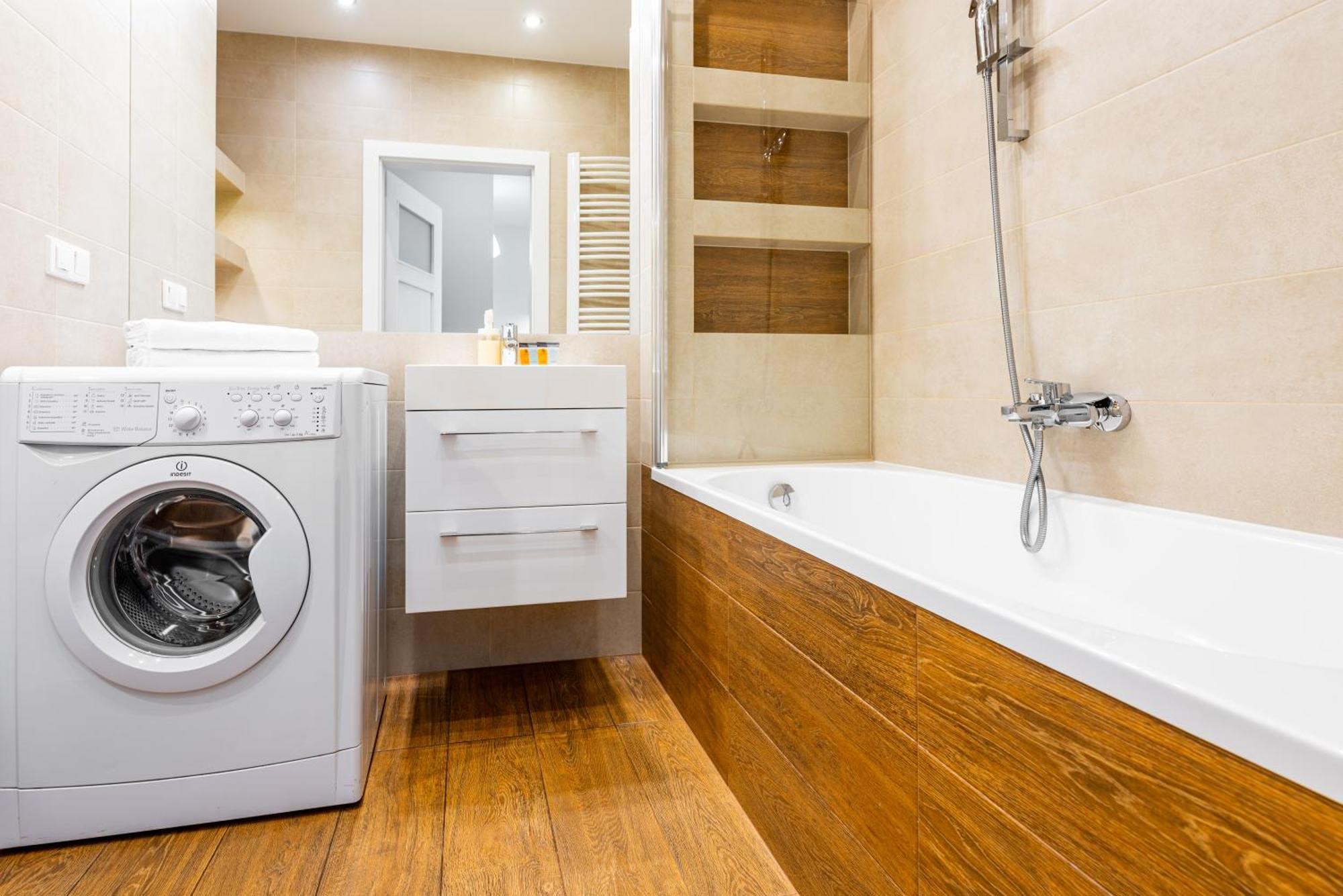 Apartamenty Tespis - Francuska Atal Park II Katovice Exteriér fotografie