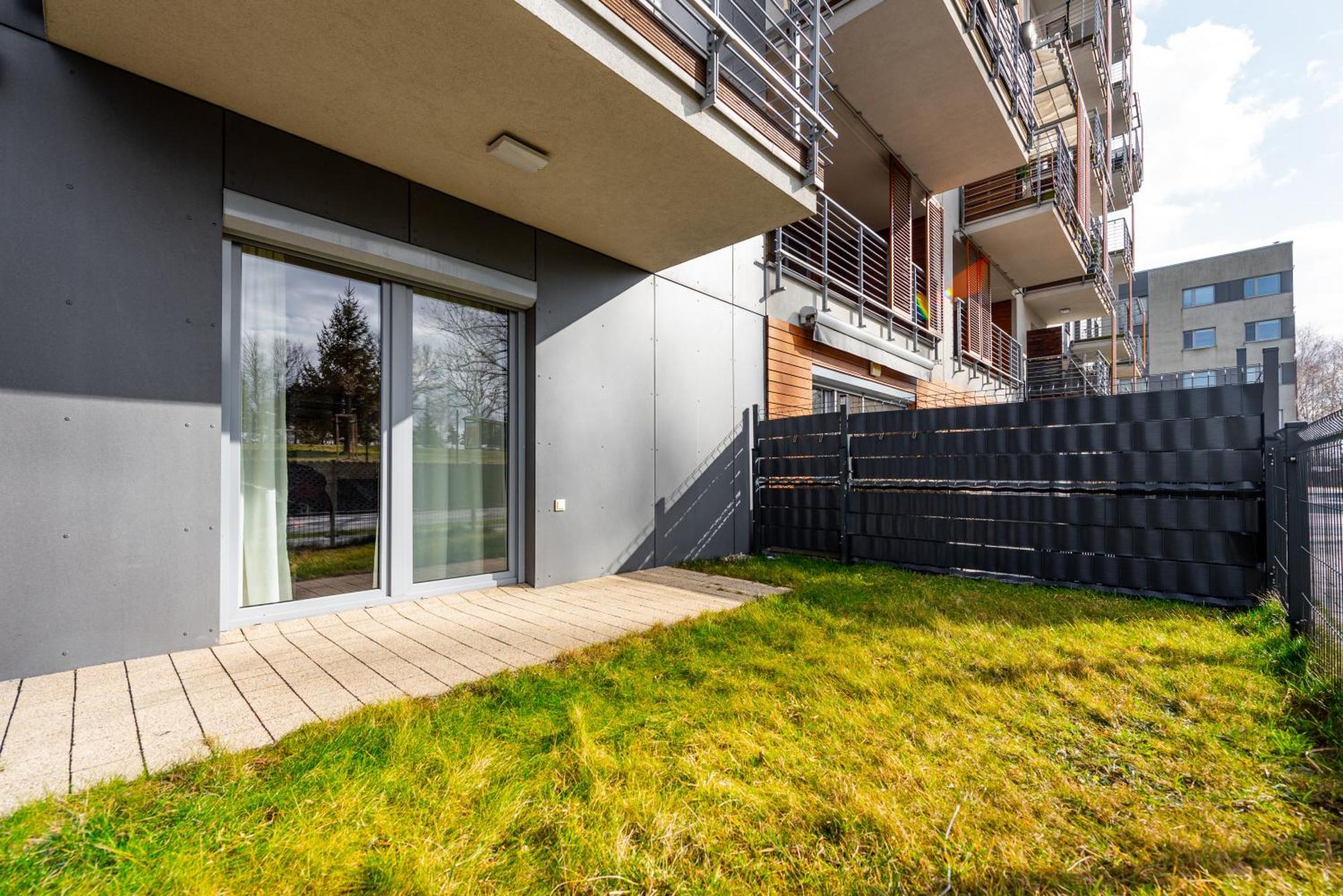 Apartamenty Tespis - Francuska Atal Park II Katovice Exteriér fotografie